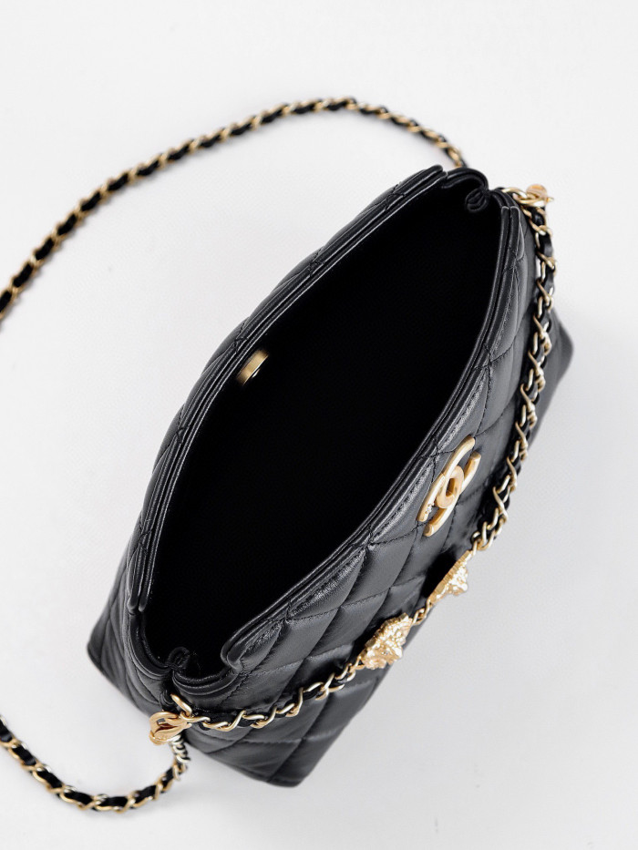 Chanel Leather Chain Shoulder Crossbody Bag #nigo21368