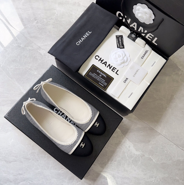 Chanel Cloth Faced Flat Shoes #nigo21249