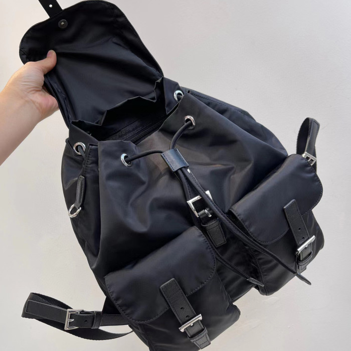 Prada Double-Shoulder Multi-Pocket Classic Bag With Detachable Zipper Bags #nigo59195