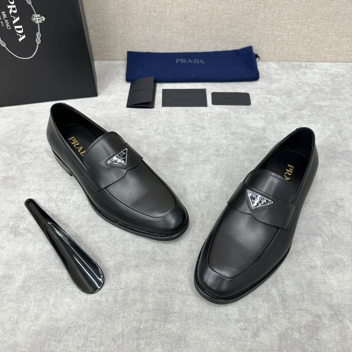 Prada Men's Loafers Leather Shoes #nigo94886