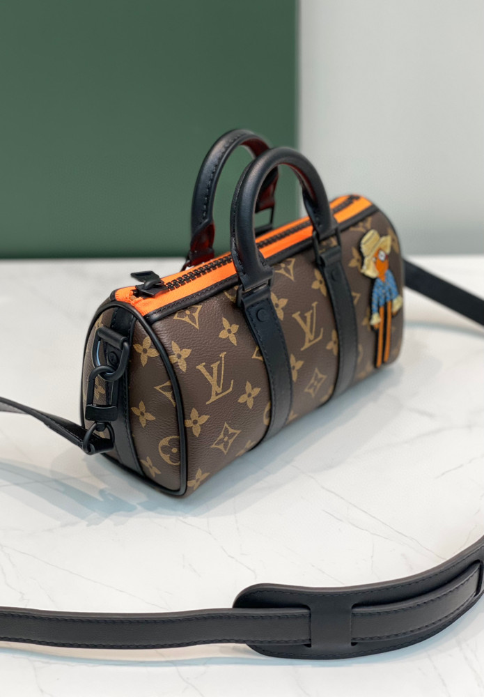 Louis Vuitton Leather Cartoon Pendant Bucket Bag Shoulder Bags #nigo56181