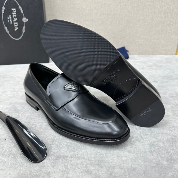 Prada Men's Loafers Leather Shoes #nigo94886