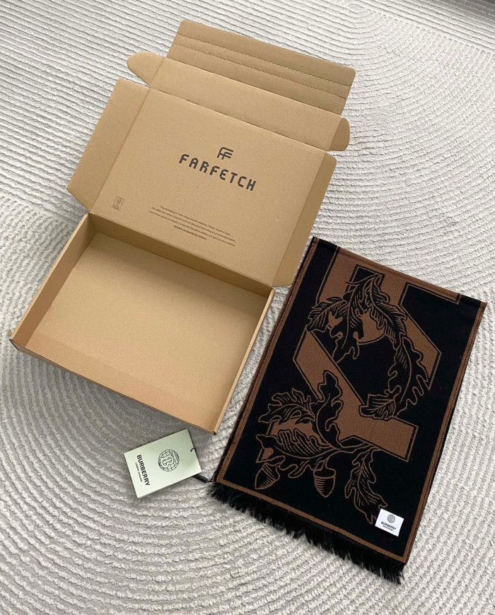 Burberry Wool Jacquard Scarf #nigo6276