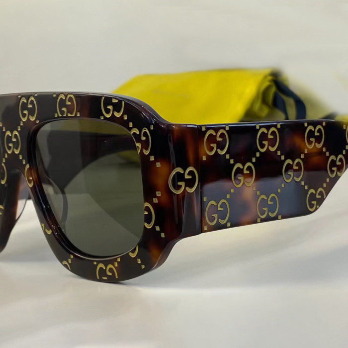 Gucci Square Sunglasses #nigo53528