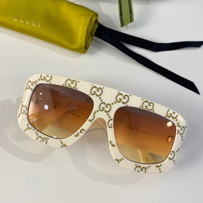 Gucci Square Sunglasses #nigo53528