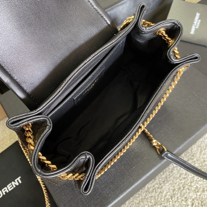 SAINT LAURENT Chain Crossbody Bag In Quilted Lambskin Leather Bag Bags #nigo53545