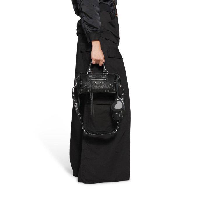 Balenciaga Women's Le Cagole Duffle Bag In Black Ngvp #nigo5665