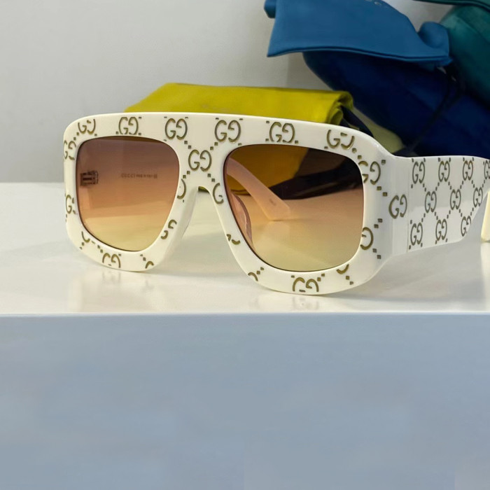 Gucci Square Sunglasses #nigo53528