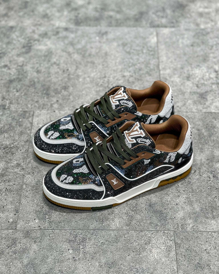 Louis Vuitton Low-Top Trainer With Sparkling Crystals Sneakers Shoes #nigo6523