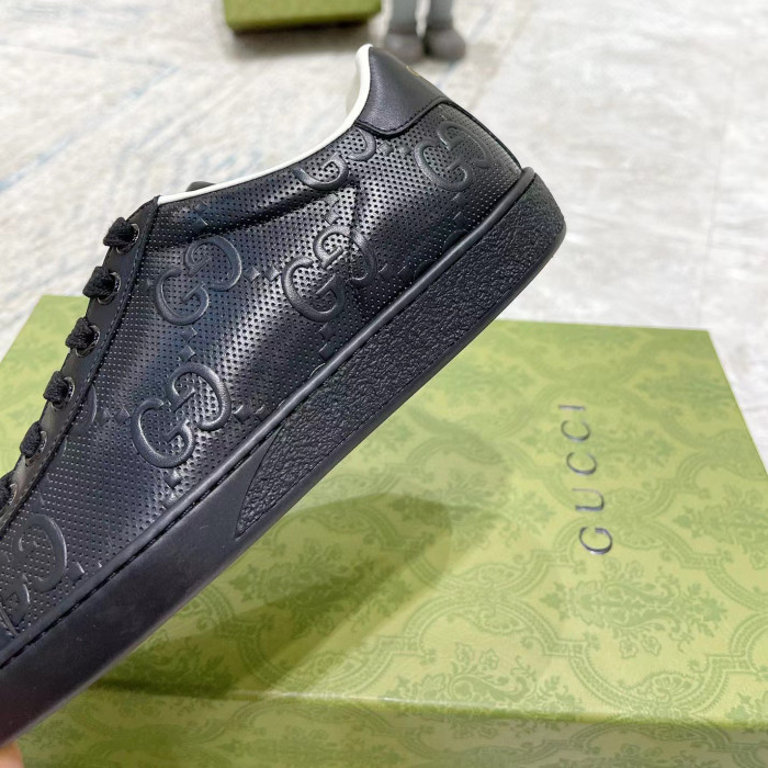 Gucci Leather Logo Printed Flat Casual Shoes #nigo52169