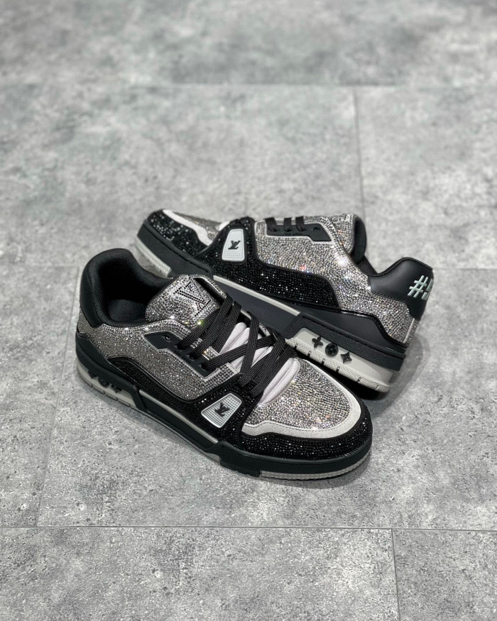 Louis Vuitton Low-Top Trainer With Sparkling Crystals Sneakers Shoes #nigo6523