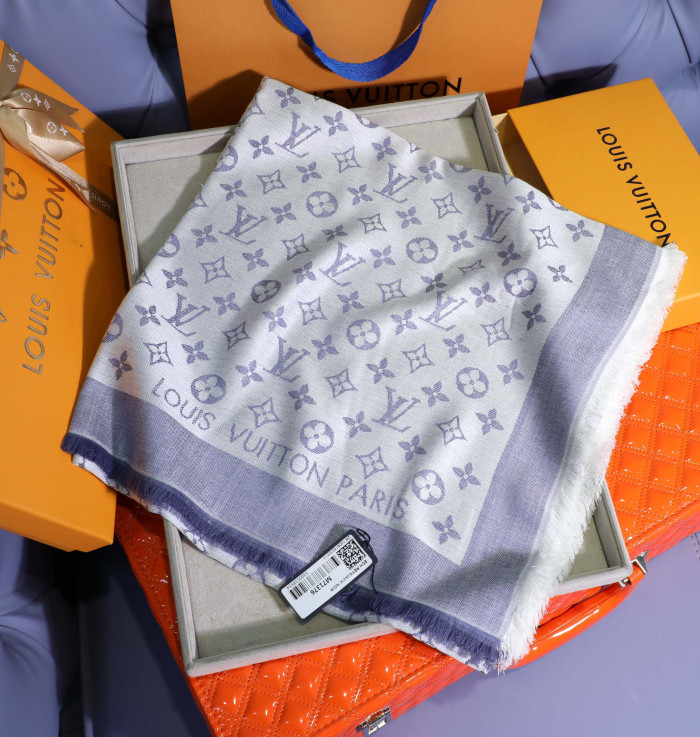 Louis Vuitton Fashion Classic Jacquard Shawl Accessories Jewelry #nigo82352