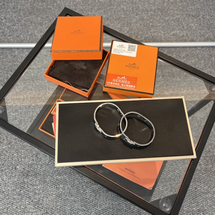 Hermes Fashion Bracelet Accessories Made Of Titanium Steel Silver Plating And Enamel #nigo82233
