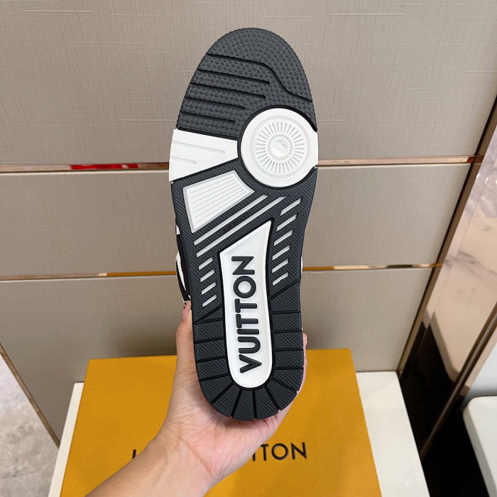Louis Vuitton Sports Bread Pring Soled Sneaker Shoes #nigo7583