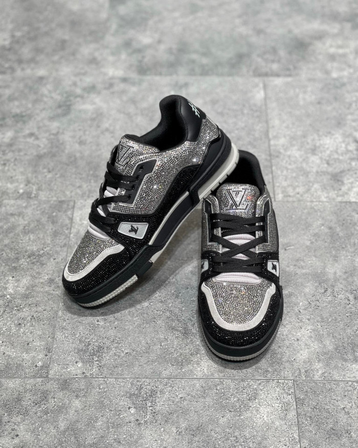 Louis Vuitton Low-Top Trainer With Sparkling Crystals Sneakers Shoes #nigo6523