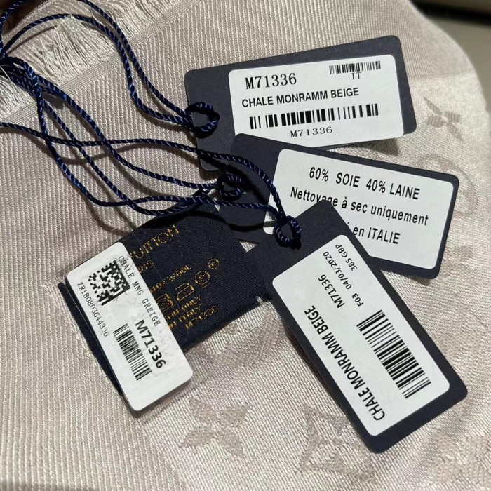 Louis Vuitton Fashion Classic Jacquard Shawl Accessories Jewelry #nigo82352
