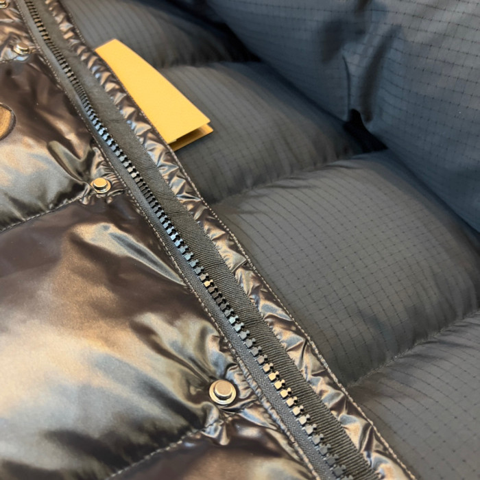 Burberry Hooded Waterproof Puffer Down Jacket In Winter #nigo3435
