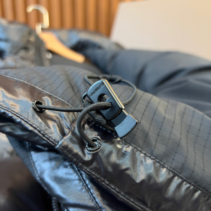 Burberry Hooded Waterproof Puffer Down Jacket In Winter #nigo3435