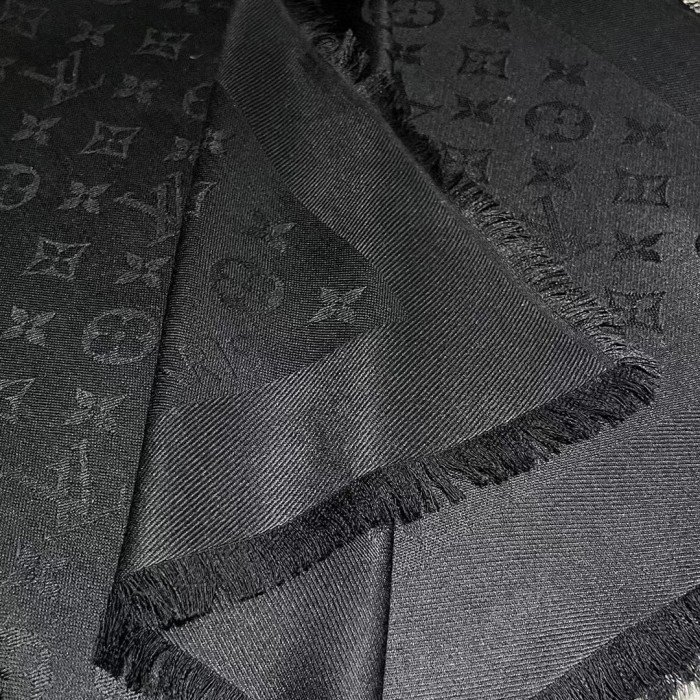 Louis Vuitton Fashion Classic Jacquard Shawl Accessories Jewelry #nigo82352