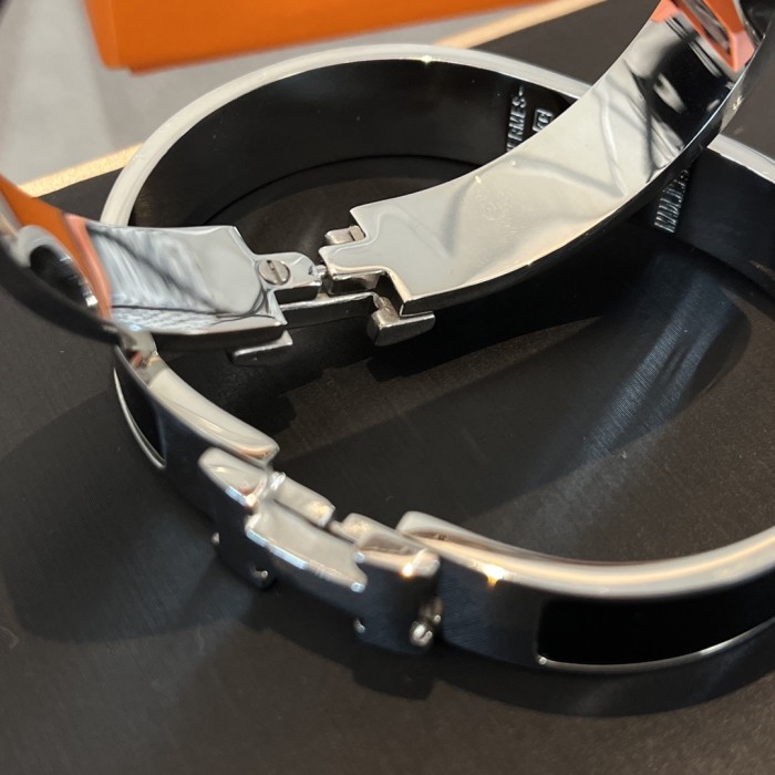 Hermes Fashion Bracelet Accessories Made Of Titanium Steel Silver Plating And Enamel #nigo82233