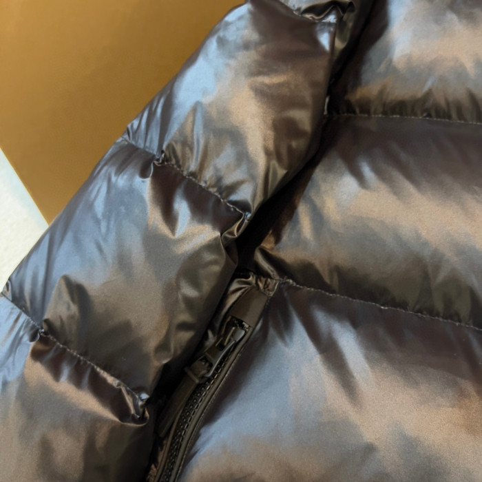 Burberry Hooded Waterproof Puffer Down Jacket In Winter #nigo3435