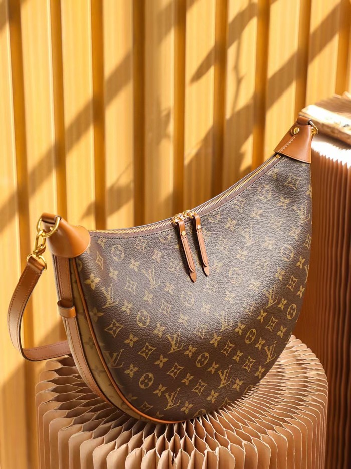 Louis Vuitton Women's Full Logo Chain Shoulder Bag #nigo51836