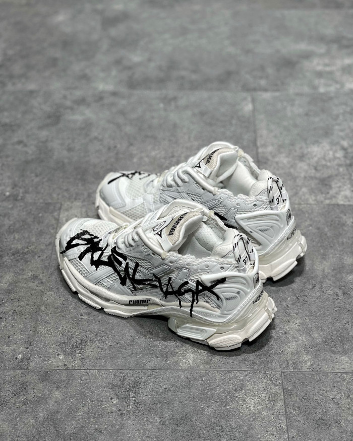 Balenciaga Runner GRAFFITI Thick Soled Letter Lace Up Dad Sneaker Shoes #nigo21732