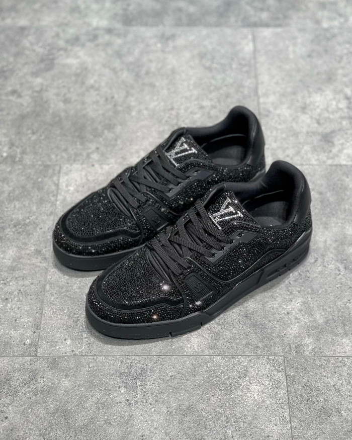 Louis Vuitton Low-Top Trainer With Sparkling Crystals Sneakers Shoes #nigo6523