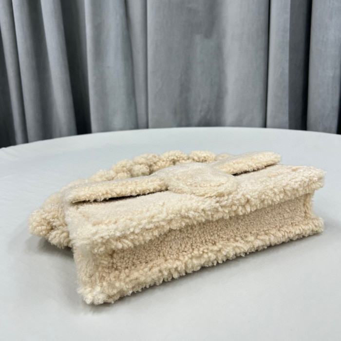 Jacquemus Single Color Lamb Wool Shoulder Bag #nigo3413