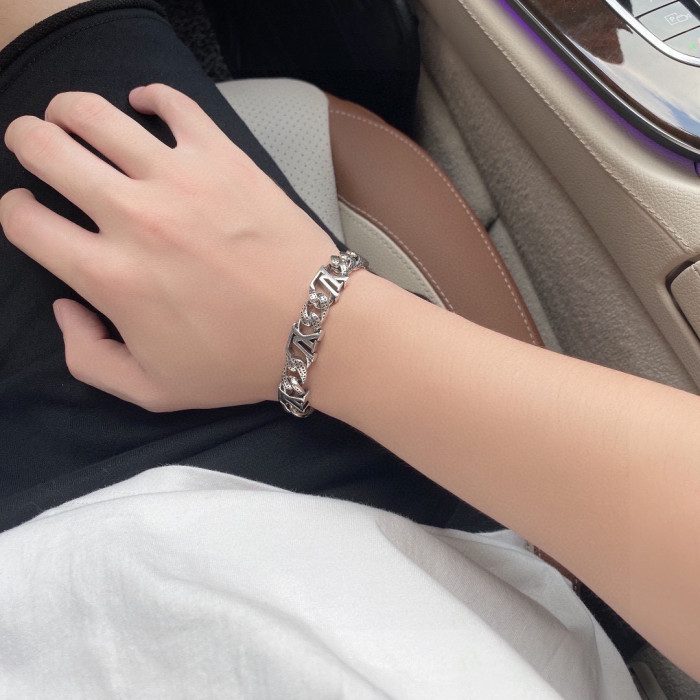 Louis Vuitton Cuban Bracelet Jewelry With Diamonds #nigo3469