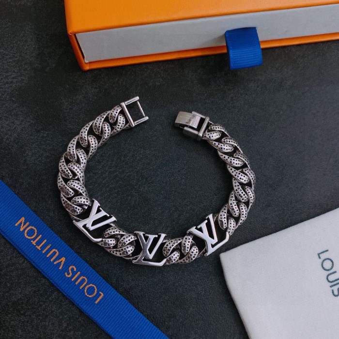 Louis Vuitton Cuban Bracelet Jewelry With Diamonds #nigo3469