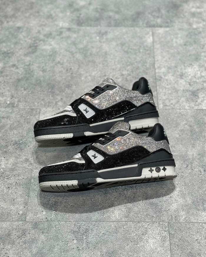 Louis Vuitton Low-Top Trainer With Sparkling Crystals Sneakers Shoes #nigo6523