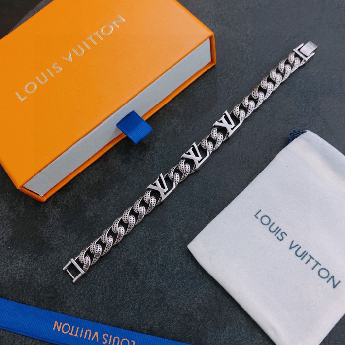 Louis Vuitton Cuban Bracelet Jewelry With Diamonds #nigo3469