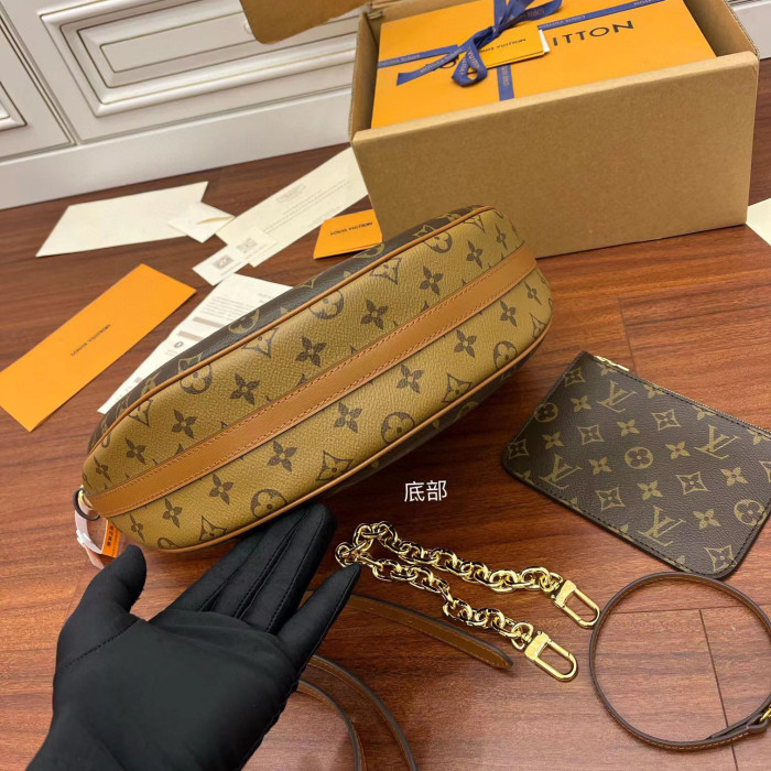 Louis Vuitton Women's Full Logo Chain Shoulder Bag #nigo51836