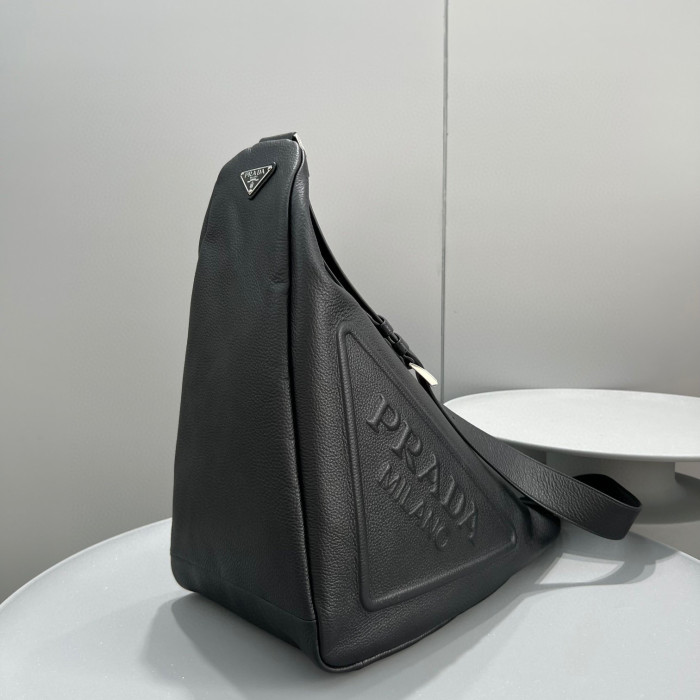 Prada Leather Oversized Triangle Bag #nigo53765