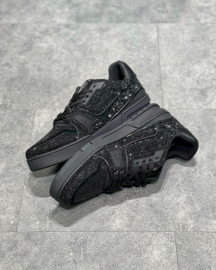 Louis Vuitton Low-Top Trainer With Sparkling Crystals Sneakers Shoes #nigo6523