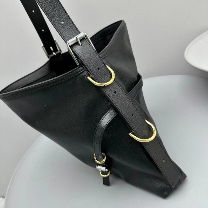 Givenchy Voyou Leather Tote Bag With Metal Clasp Bags BB50SSB1Q9-070 Ngvp #nigo5193