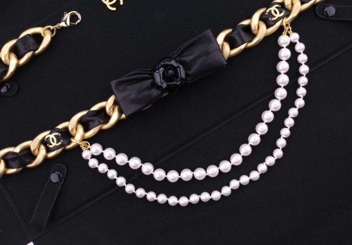Chanel bow knot 2-layer thick chain pearl waist chain accessories jewelry #nigo82414