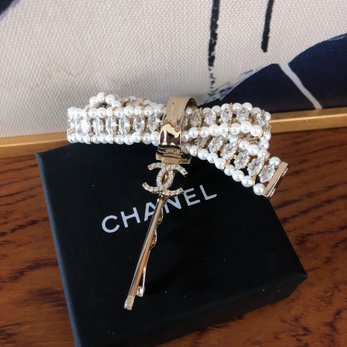 Chanel Simple Hairpin Pearl White Matching Accessories Jewelry #nigo82463