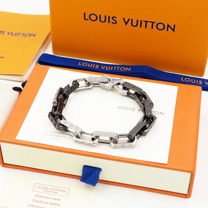 Louis Vuitton Bracelet Necklace Jewelry #nigo3399