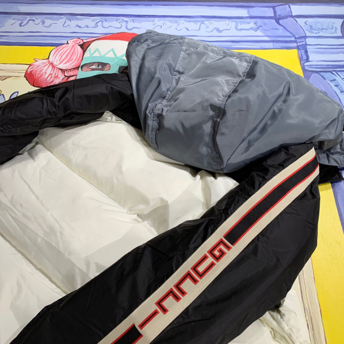 Gucci White Panel Puffer Down Jacket #nigo6177