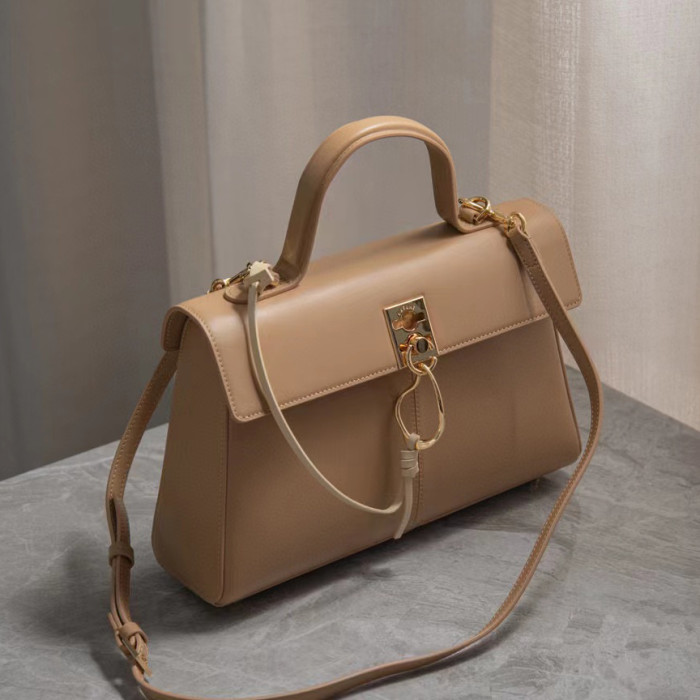 CAFUNE Women's Leather One Shoulder Handbag Bag #nigo56274