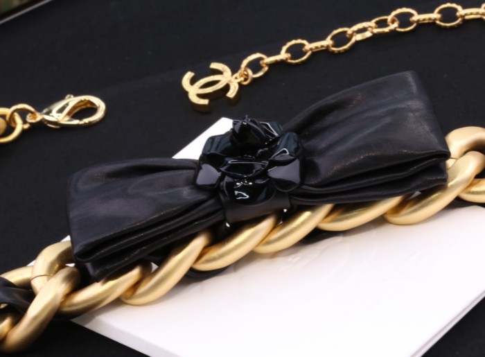 Chanel bow knot 2-layer thick chain pearl waist chain accessories jewelry #nigo82414
