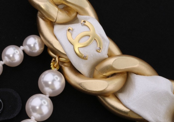 Chanel bow knot 2-layer thick chain pearl waist chain accessories jewelry #nigo82414
