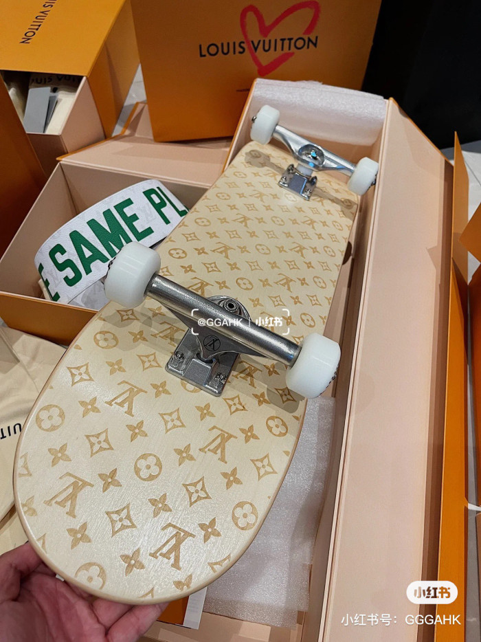 Louis Vuitton Skateboard Gift With All Original Packaging #nigo5582