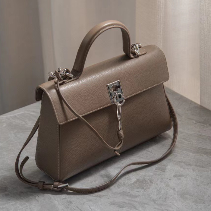 CAFUNE Women's Leather One Shoulder Handbag Bag #nigo56274
