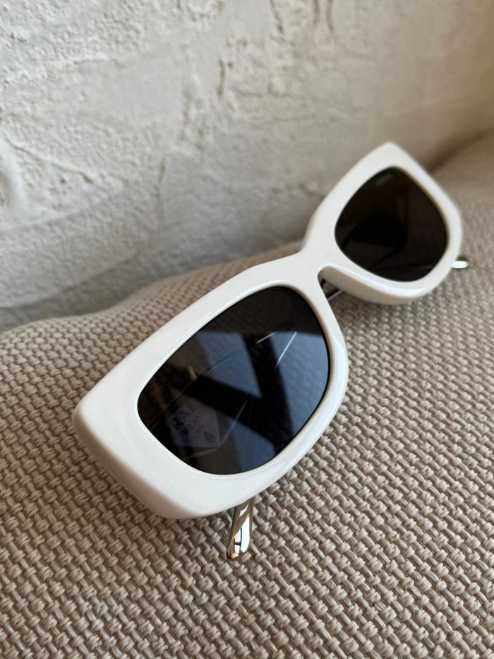 Prada Men's And Women's Fashion Sunglasses Accessories Jewelry #nigo82471