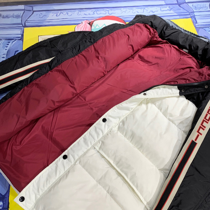 Gucci White Panel Puffer Down Jacket #nigo6177