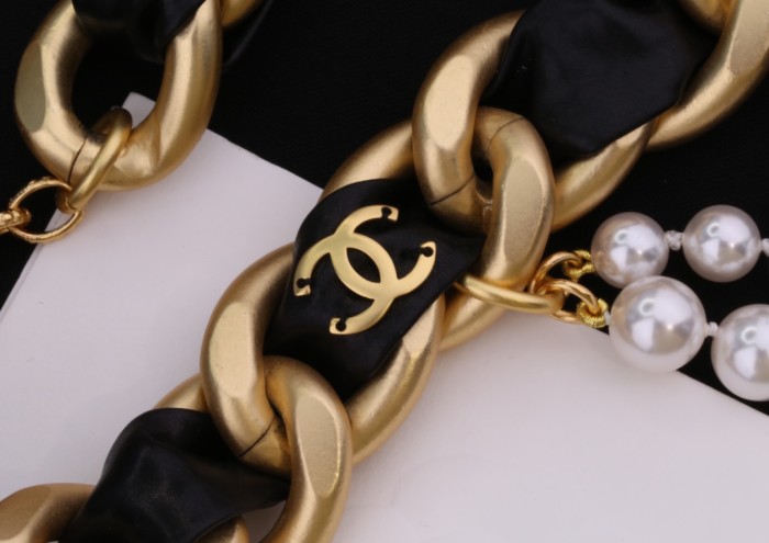 Chanel bow knot 2-layer thick chain pearl waist chain accessories jewelry #nigo82414