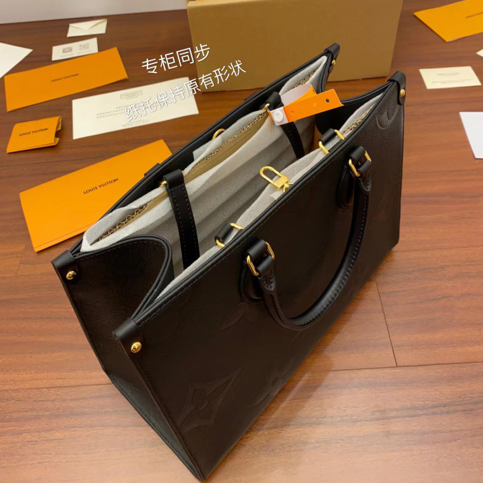 Louis Vuitton Black Printed Leather Tote Bag Bags #nigo4971